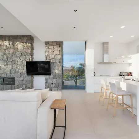 别墅 Luxliving Tenerife Dali 吉亚德索拉